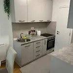 Appartamento Stan Na Dan-apartman Smile Lukavica