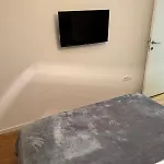 Stan Na Dan-apartman Smile Lukavica *