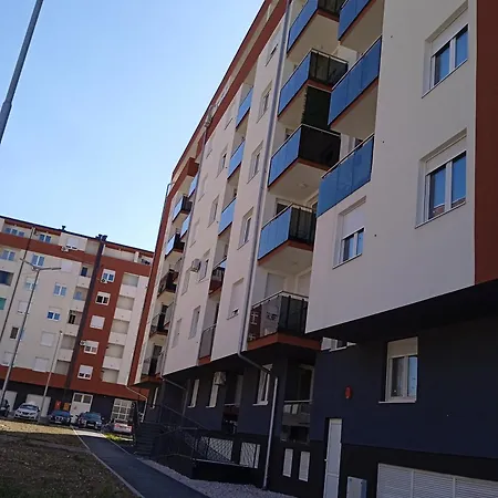 아파트 Stan Na Dan-apartman Smile Lukavica