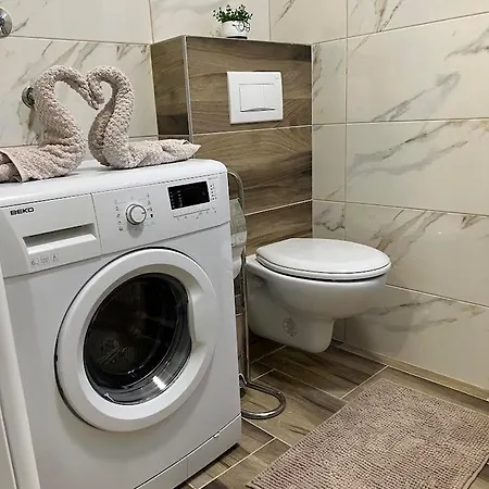 Stan Na Dan-apartman Smile Lukavica * Sarajevo