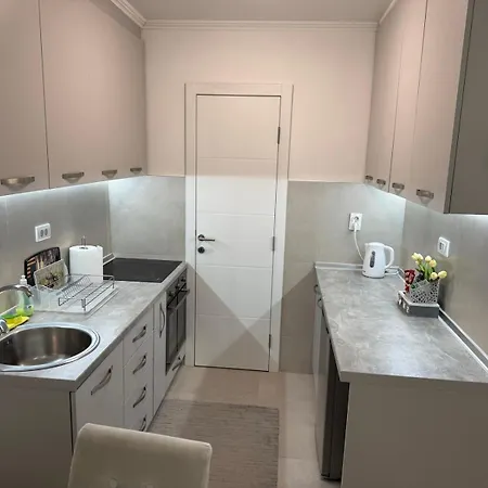 Apartmán Stan Na Dan-apartman Smile Lukavica Sarajevo