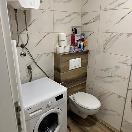 Stan Na Dan-apartman Smile Lukavica Apartmán *