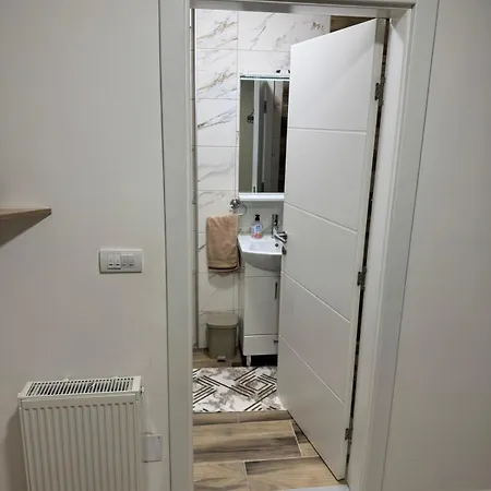 Stan Na Dan-apartman Smile Lukavica * Sarajevo