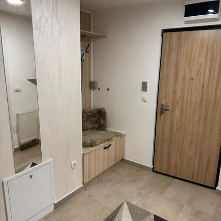 Stan Na Dan-apartman Smile Lukavica *