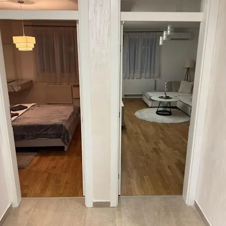 Stan Na Dan-apartman Smile Lukavica *