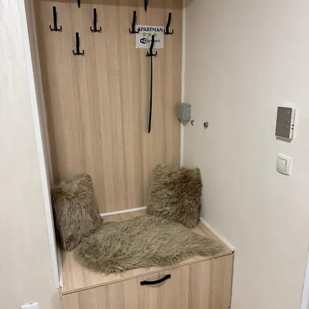 Stan Na Dan-apartman Smile Lukavica Apartmán