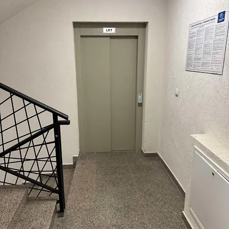 Stan Na Dan-apartman Smile Lukavica Apartmán *
